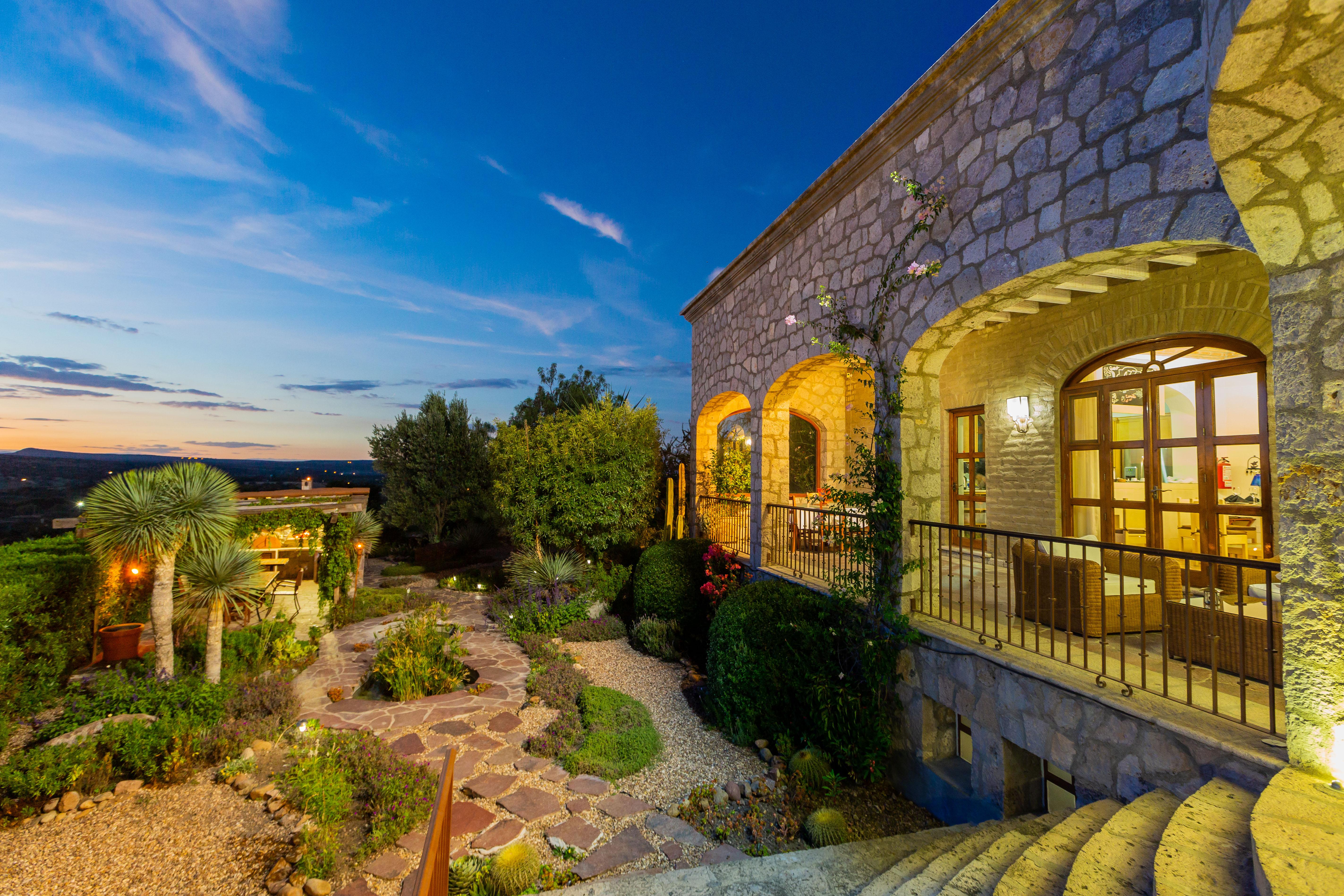 Grand Las Nubes By Inmense Atotonilco  Exterior photo